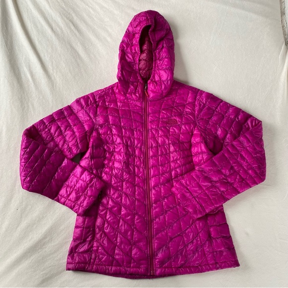 Hot Pink North Face Thermoball Down Jacket Size Medium - Picture 4 of 9